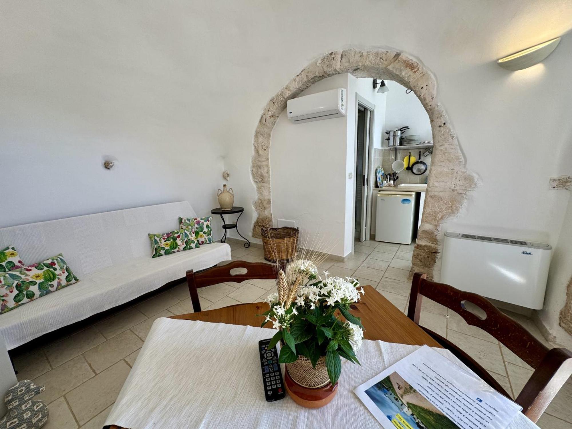 Masseria Ferri Ostuni Exteriör bild