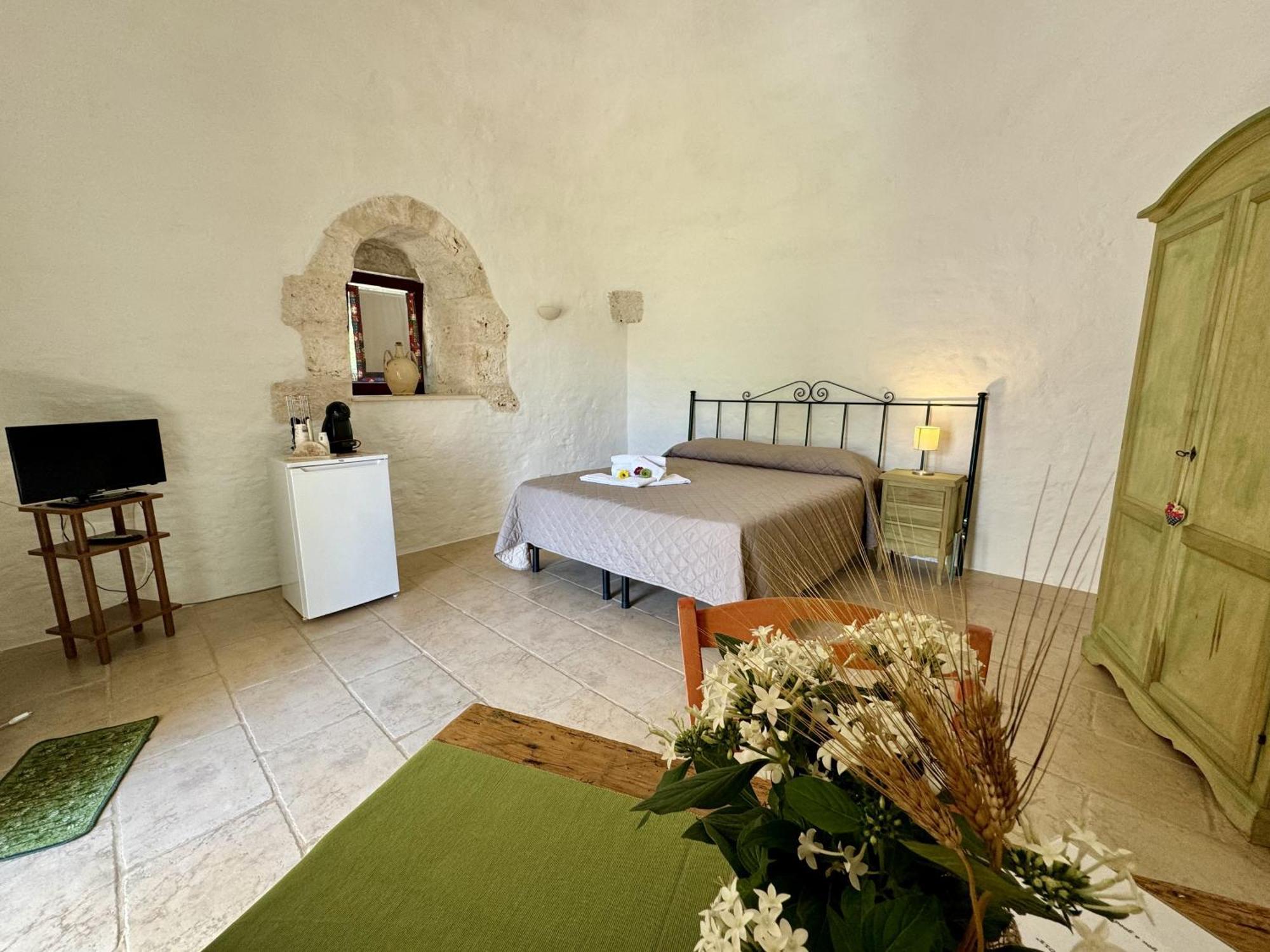 Masseria Ferri Ostuni Exteriör bild