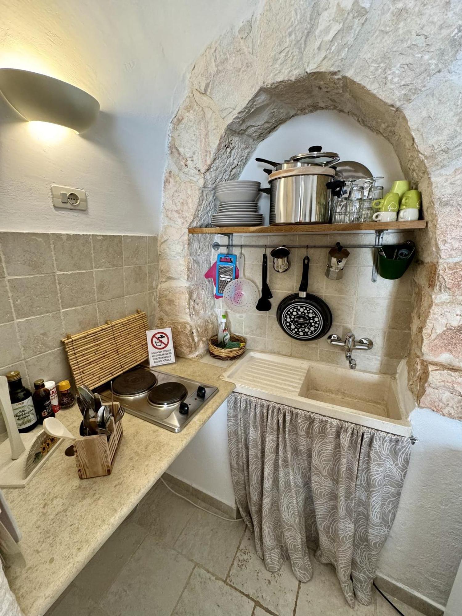 Masseria Ferri Ostuni Exteriör bild