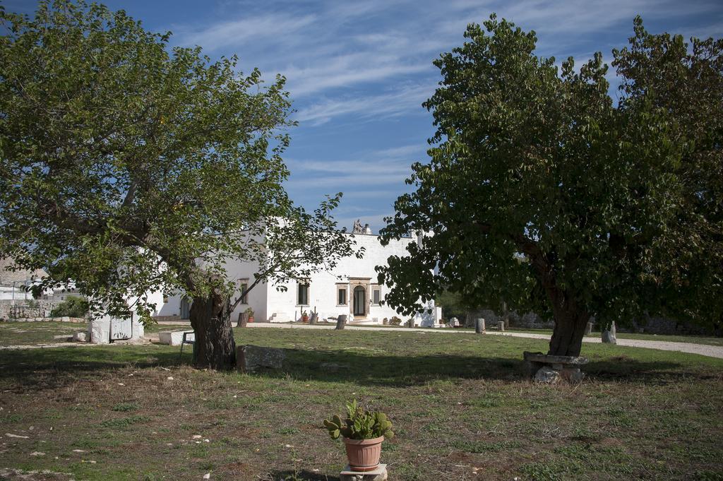 Masseria Ferri Ostuni Exteriör bild
