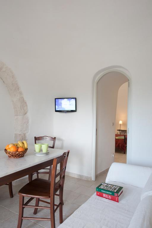 Masseria Ferri Ostuni Exteriör bild